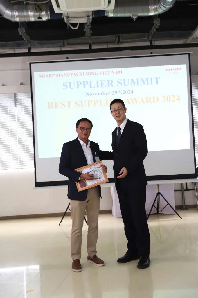 in 4 doanhnhantieubieucomvn Chuyên Trang tập chí doanh nhân