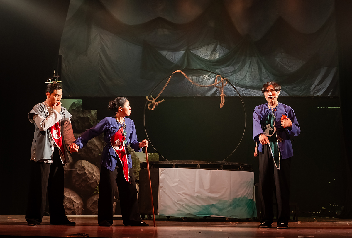 Thế giới trong tranh 12 doanhnhantieubieucomvn Chuyên Trang tập chí doanh nhân