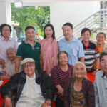 NSND mang tet cho nghe si ngheo 1 doanhnhantieubieucomvn Chuyên Trang tập chí doanh nhân