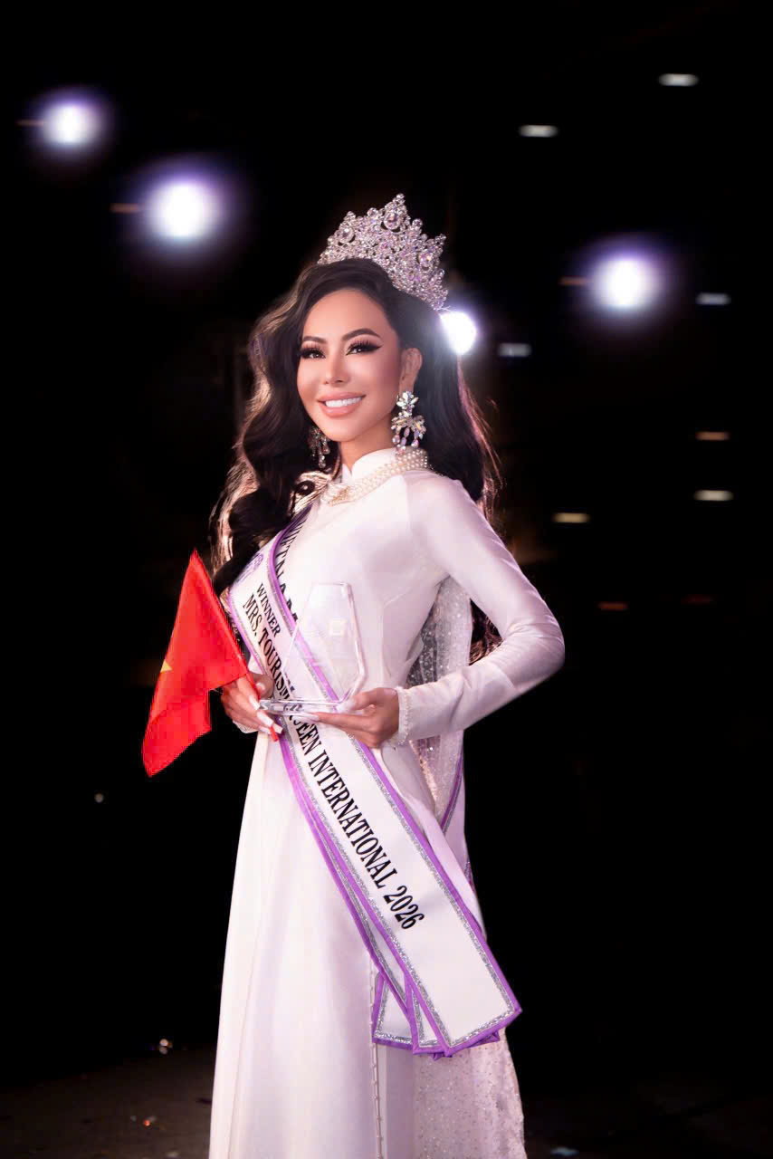Vân Phạm