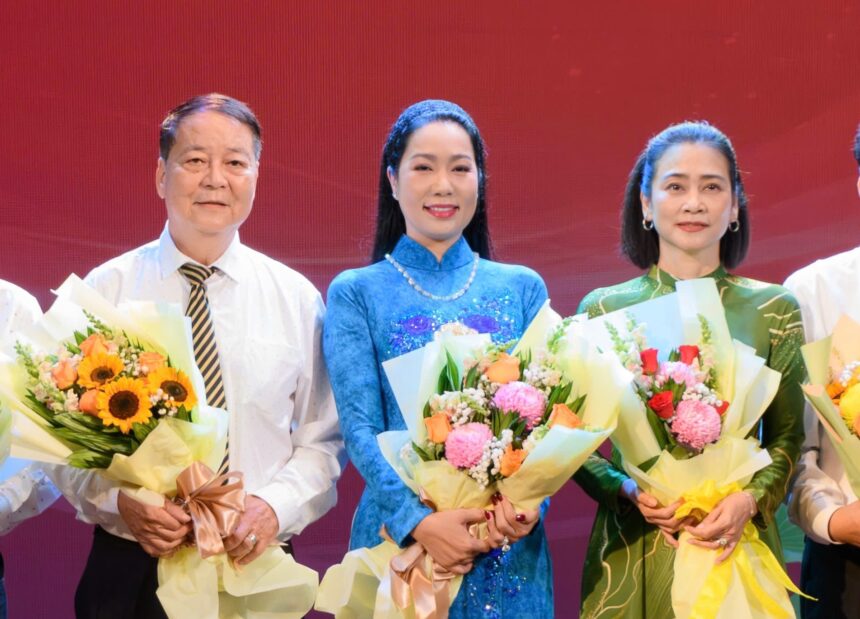 NSND Trịnh Kim Chi